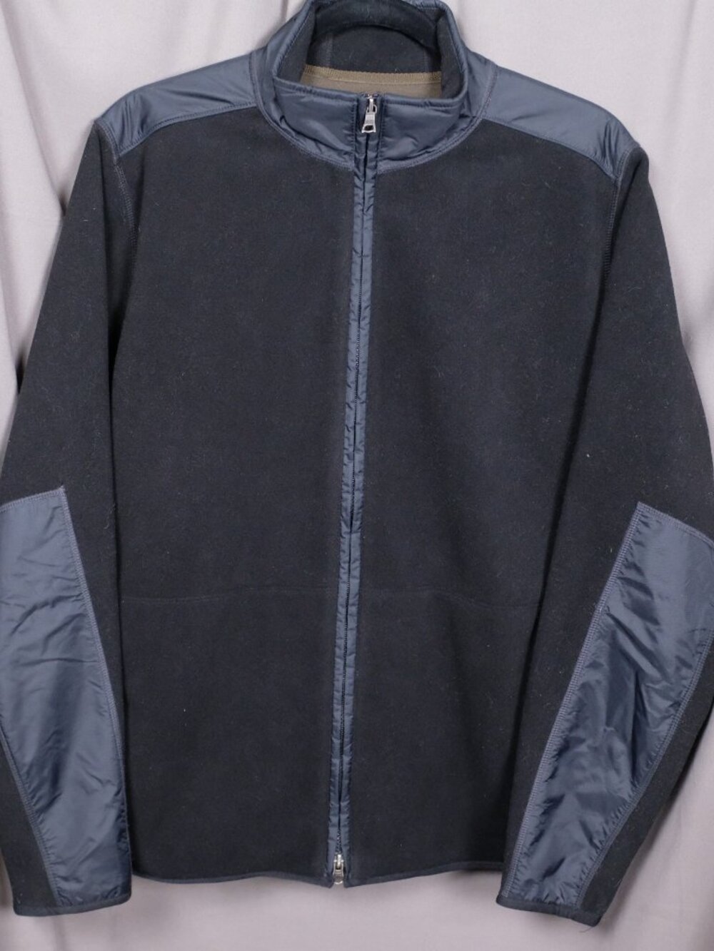 Banana Republic Men's black full-zip mock neck fleece